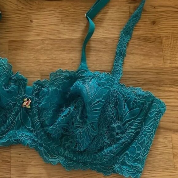 Savage X Fenty lace unlined bra 38DD - Picture 1 of 4